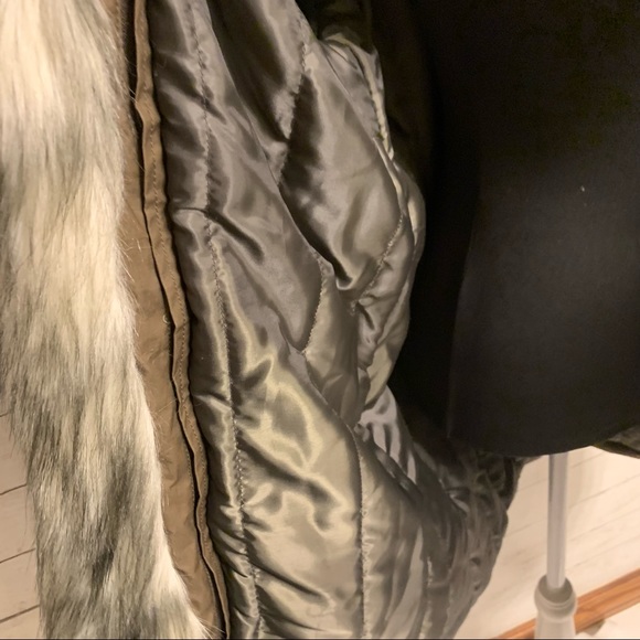 Vera Wang Green Khaki Faux Fur Trim Mixed Media Parka - Picture 9 of 17